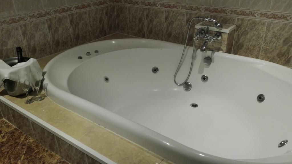 Hostal Andres 엘 살레르 객실 사진