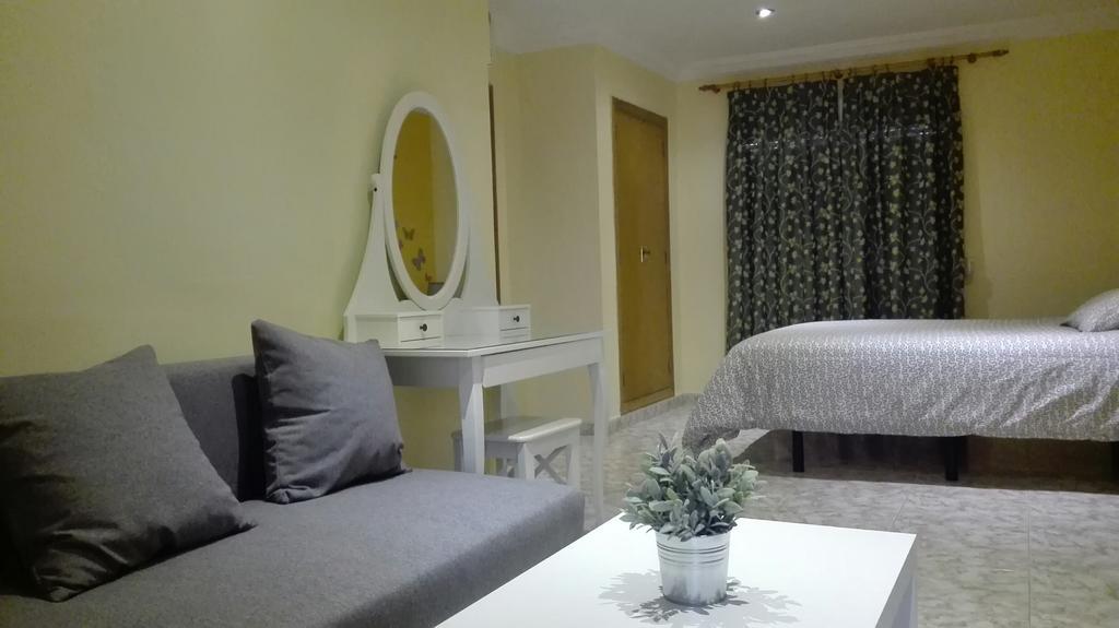 Hostal Andres 엘 살레르 외부 사진