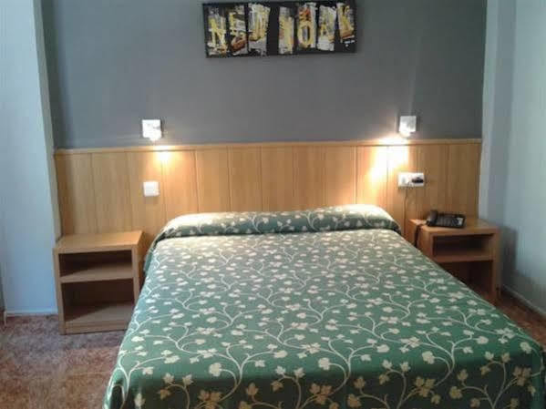 Hostal Andres 엘 살레르 외부 사진