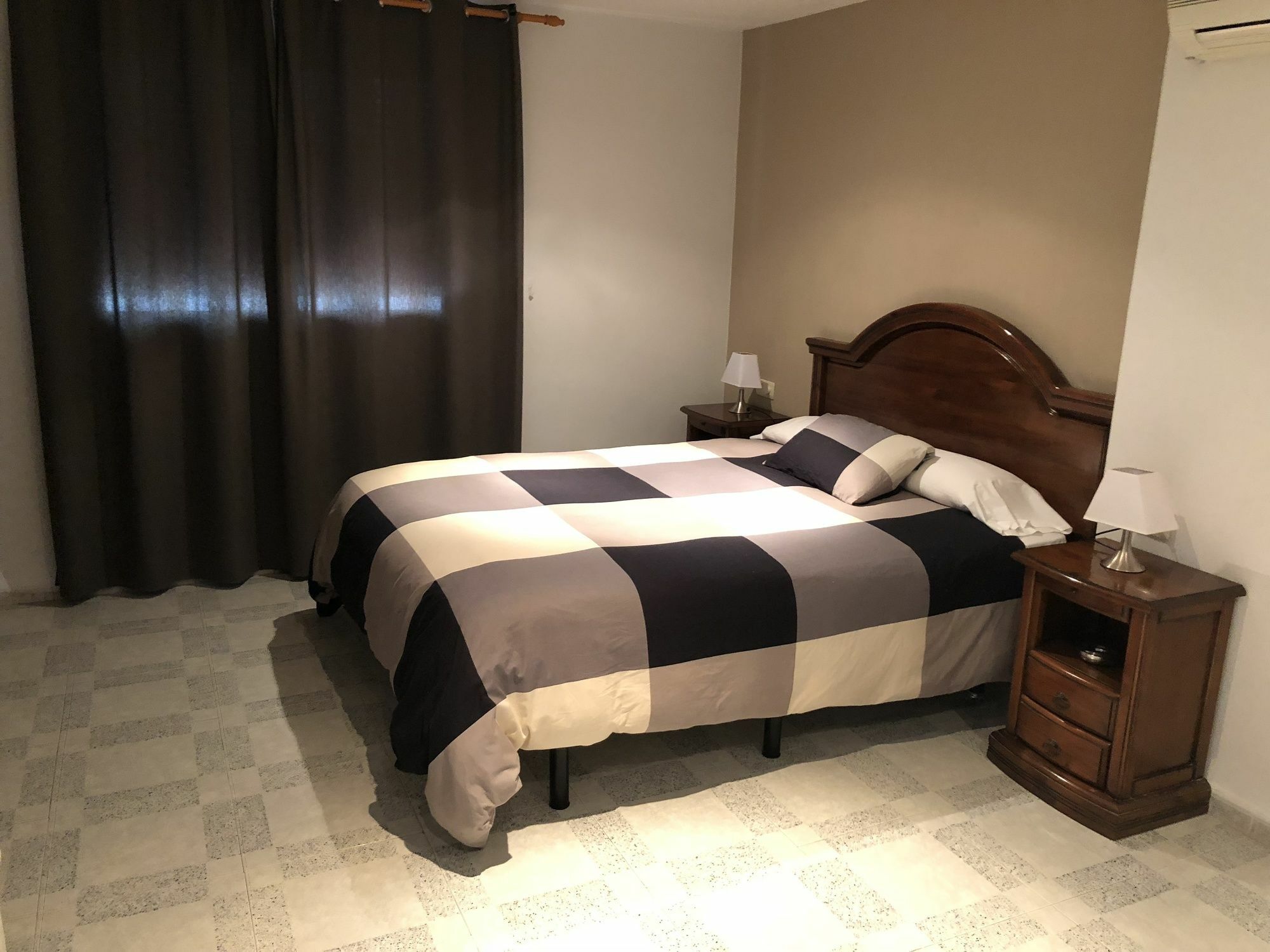 Hostal Andres 엘 살레르 외부 사진