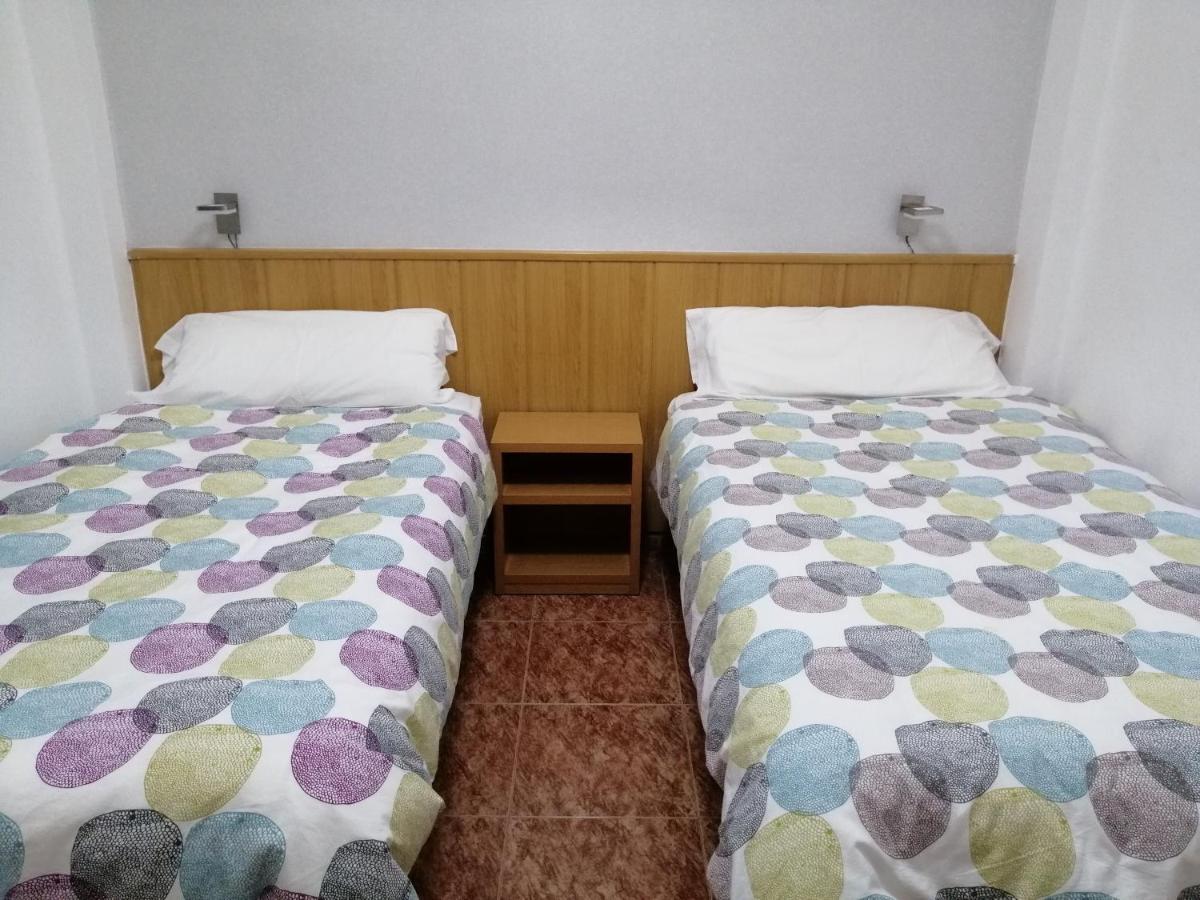 Hostal Andres 엘 살레르 외부 사진